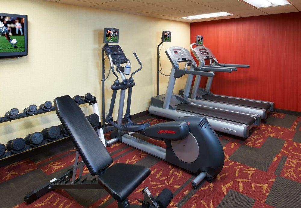 Hotel Courtyard By Marriott Detroit Livonia Esterno foto