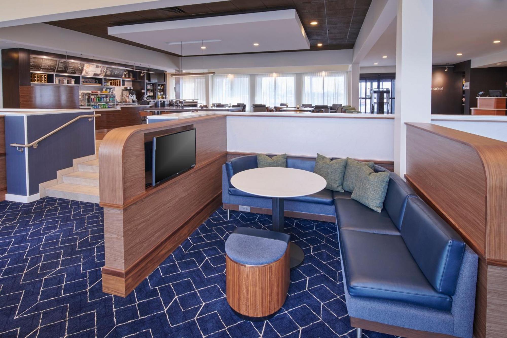 Hotel Courtyard By Marriott Detroit Livonia Esterno foto