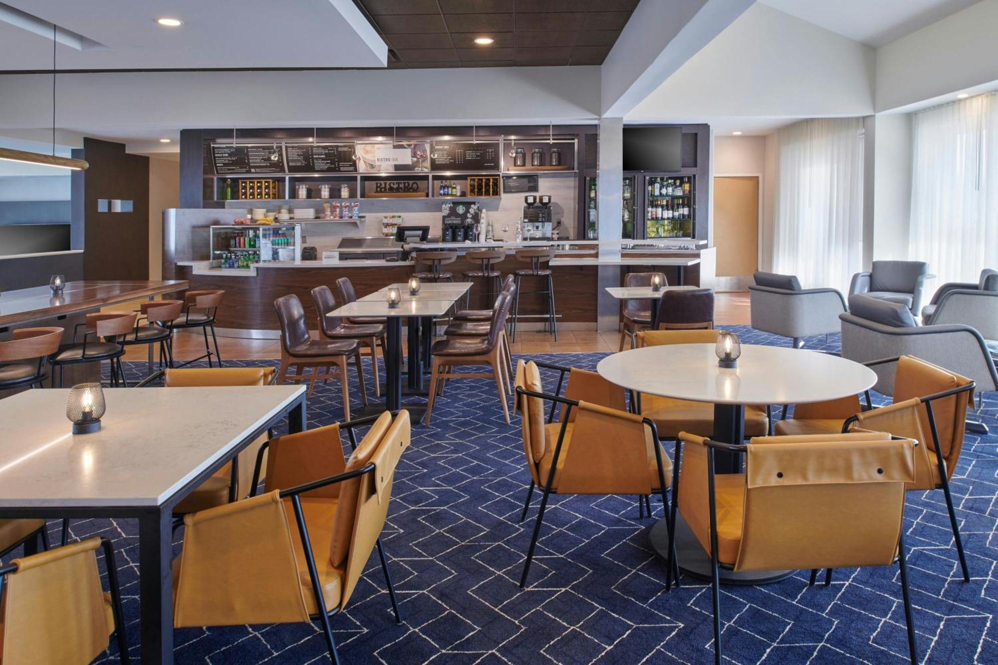 Hotel Courtyard By Marriott Detroit Livonia Esterno foto