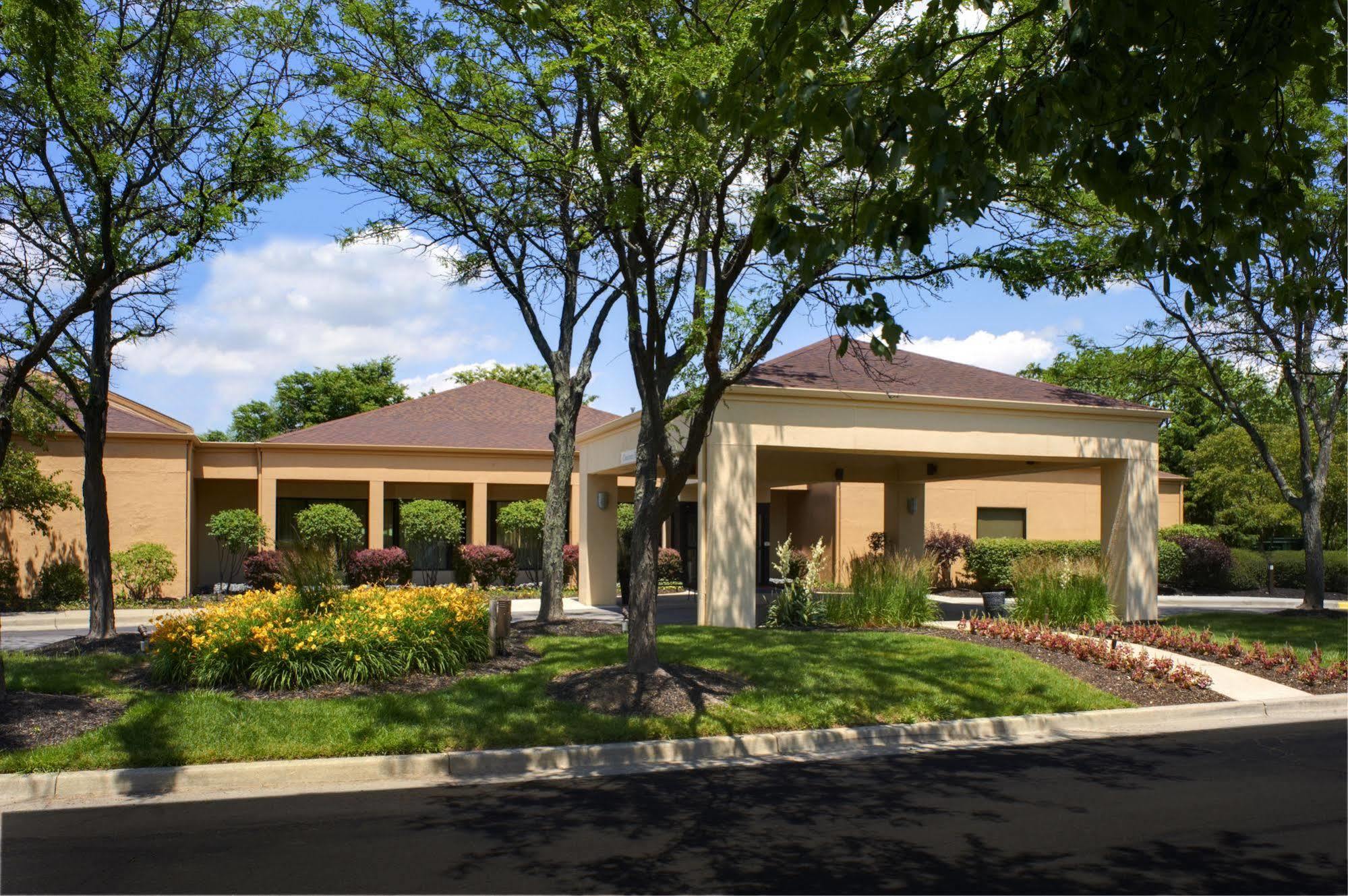 Hotel Courtyard By Marriott Detroit Livonia Esterno foto